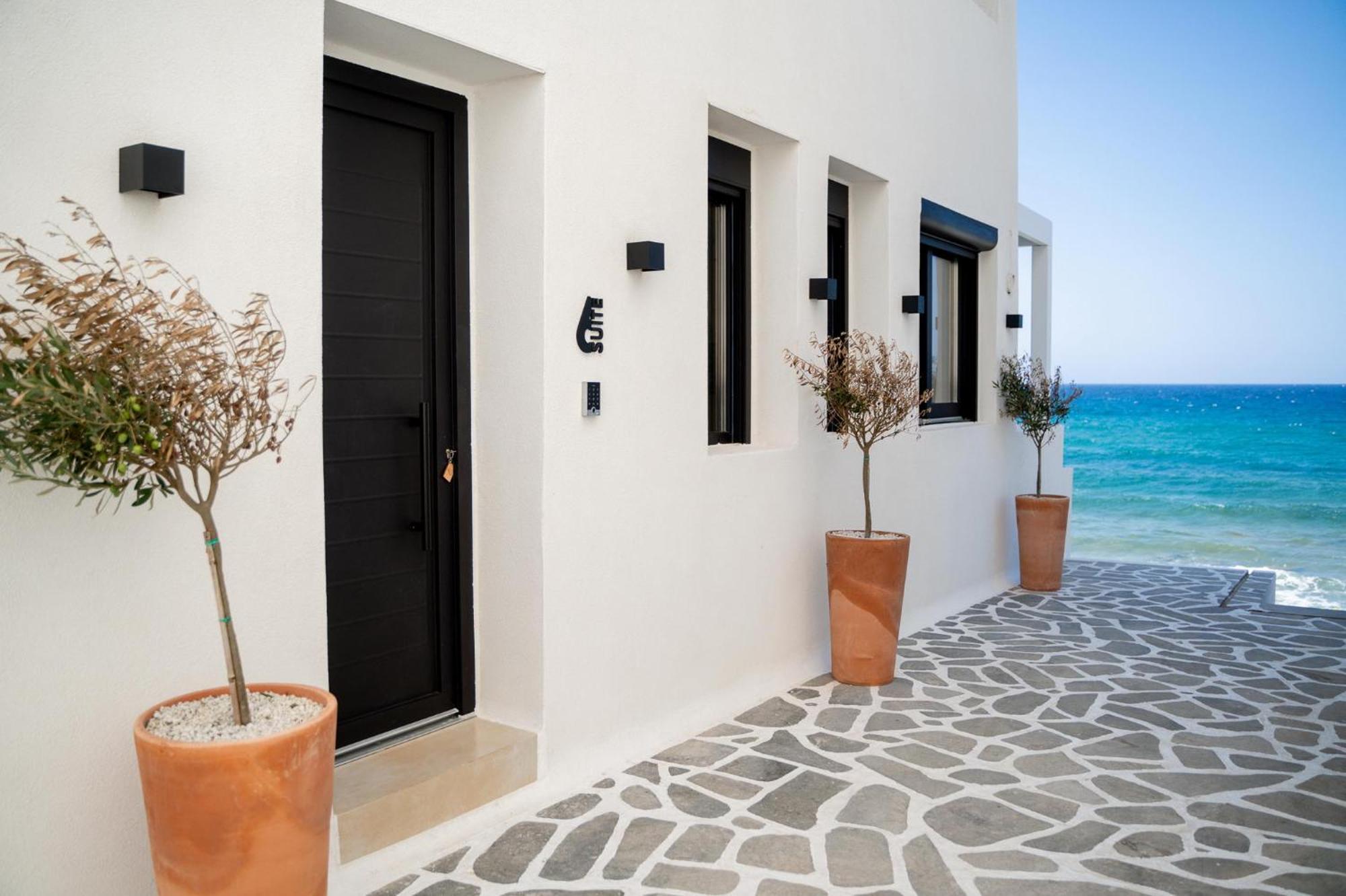 Portara Seaside Luxury Suites Naxos City Exterior foto