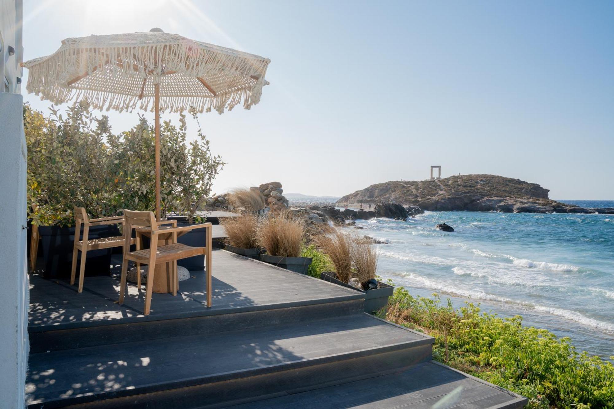 Portara Seaside Luxury Suites Naxos City Exterior foto
